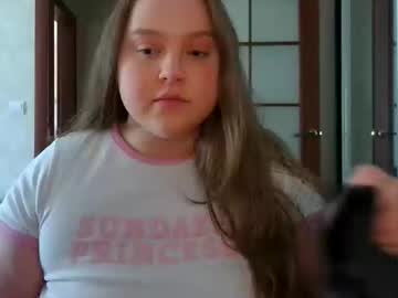 Mollyas Chaturbate stream image from September 22, 2025