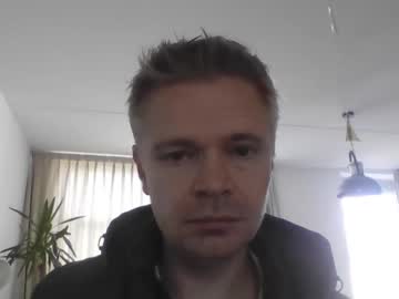 Remcoa Chaturbate stream image from September 22, 2025