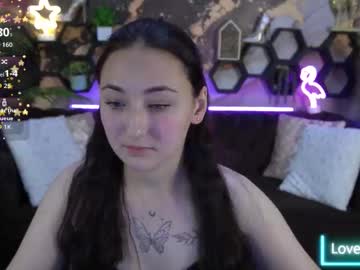 Sashaduvalle Chaturbate stream image from September 22, 2025