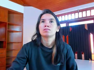 Sofyy_Lover Chaturbate stream image from September 22, 2025