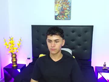 7alan Chaturbate stream image from September 22, 2025