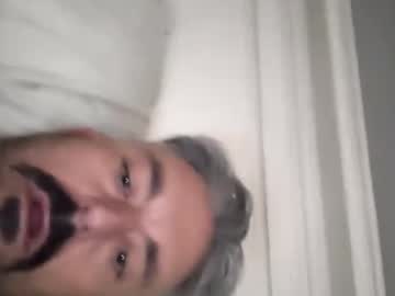 Hungitalian40 Chaturbate stream image from September 22, 2025