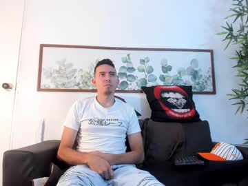 Logansmithh01 Chaturbate stream image from September 22, 2025