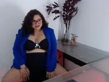 Merly_Chica Chaturbate stream image from September 22, 2025