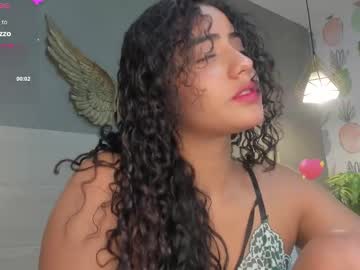 Yaya23x Chaturbate stream image from September 22, 2025