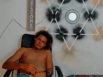 Jeansue_Martinez Chaturbate stream image from September 22, 2025
