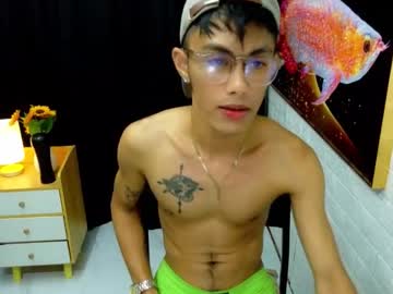 Andrew_Fucker69 Chaturbate stream image from September 22, 2025
