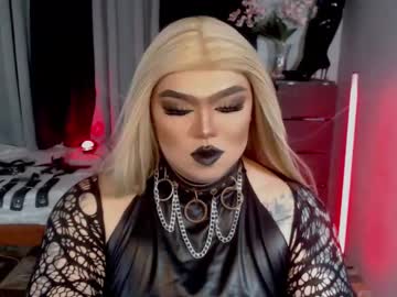 Michellevixen921 Chaturbate stream image from September 22, 2025