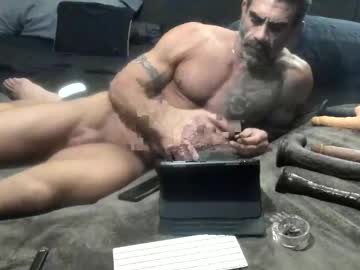 69royalking Chaturbate stream image from September 22, 2025