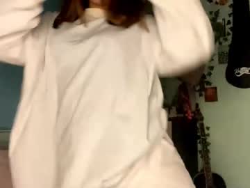 Mariamcleverley Chaturbate stream image from September 22, 2025