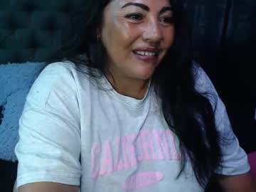 Dihayara Chaturbate stream image from September 22, 2025