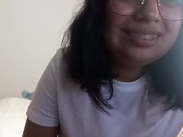 Lissyevans28 Chaturbate stream image from September 22, 2025