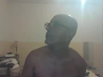 Mefroum Chaturbate stream image from September 22, 2025