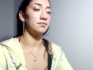 Miia__Strog Chaturbate stream image from September 22, 2025