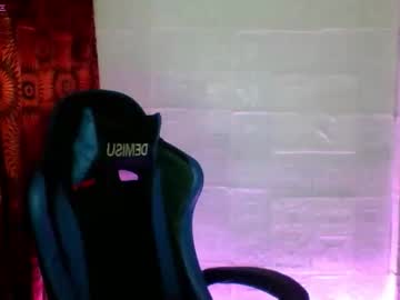 Urgirlnadiaxcbx Chaturbate stream image from September 22, 2025
