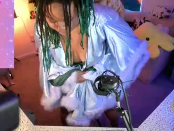 Faeryaisha Chaturbate stream image from September 23, 2025