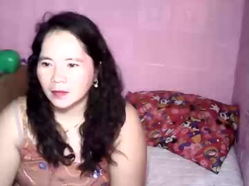 Cutehornymom Chaturbate stream image from September 23, 2025