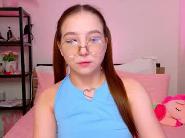 Lovely_Poppy Chaturbate stream image from September 23, 2025