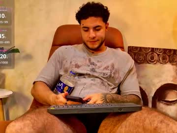 Xlittle_Xbearx Chaturbate stream image from September 23, 2025
