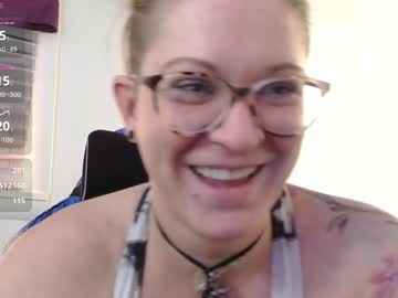 Dixie_Comanche Chaturbate stream image from September 23, 2025