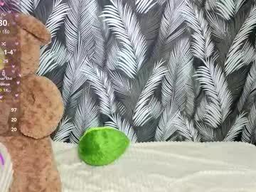 Hellen__Moore Chaturbate stream image from September 23, 2025