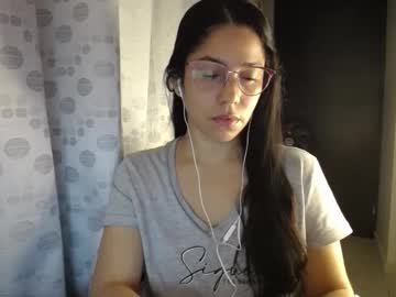Queenvictoria2023 Chaturbate stream image from September 23, 2025