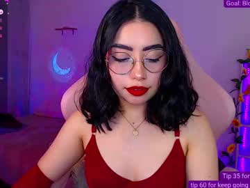 Iamveroo Chaturbate stream image from September 23, 2025