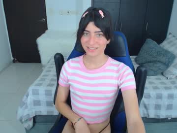 Isabellaqueens Chaturbate stream image from September 23, 2025