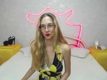 Klaryevans Chaturbate stream image from September 23, 2025