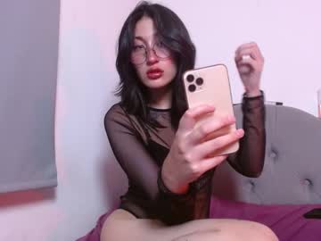 Snow_Baall Chaturbate stream image from September 23, 2025
