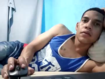 Carlos3046533855 Chaturbate stream image from September 23, 2025