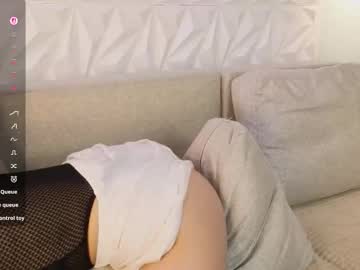 Bellapis Chaturbate stream image from September 23, 2025