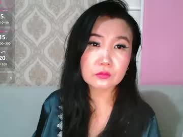 Bet_Lu Chaturbate stream image from September 23, 2025