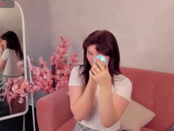 Evelina_Howell Chaturbate stream image from September 23, 2025