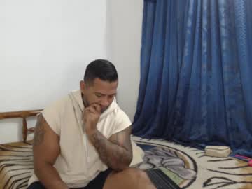 Steveneva Chaturbate stream image from September 23, 2025