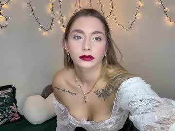 Adelwhisper Chaturbate stream image from September 23, 2025