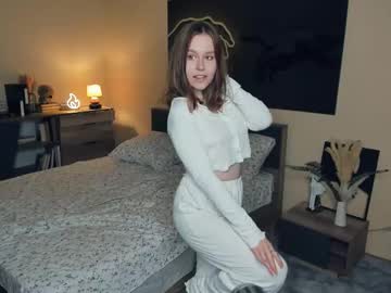 Angel_To_Burn Chaturbate stream image from September 23, 2025