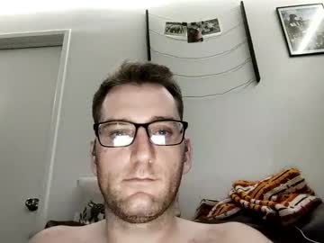 Averagepenisalex Chaturbate stream image from September 23, 2025