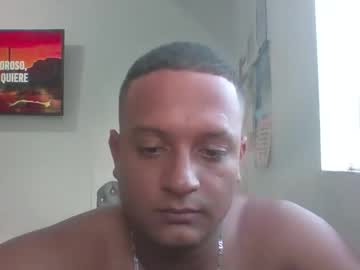 Ernestosks19 Chaturbate stream image from September 23, 2025