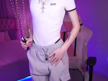 Monicavelen Chaturbate stream image from September 23, 2025
