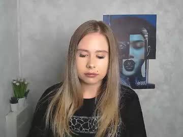 Alenagessi_ Chaturbate stream image from September 23, 2025