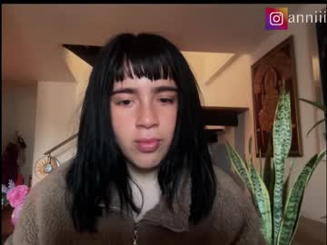 Annie_Snow_ Chaturbate stream image from September 23, 2025
