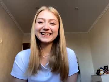 Florencesilverthorn Chaturbate stream image from September 23, 2025