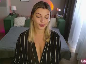 Lancastermiss Chaturbate stream image from September 23, 2025