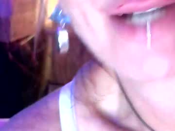 Ravishingrubyred Chaturbate stream image from September 23, 2025