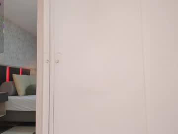 Lili_Foxy Chaturbate stream image from September 23, 2025