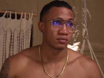 Logan_Varela Chaturbate stream image from September 23, 2025