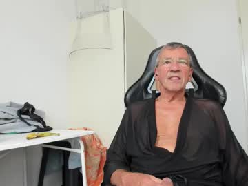 200gentleman Chaturbate stream image from September 23, 2025
