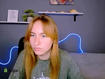 Ella_Crazy Chaturbate stream image from September 23, 2025