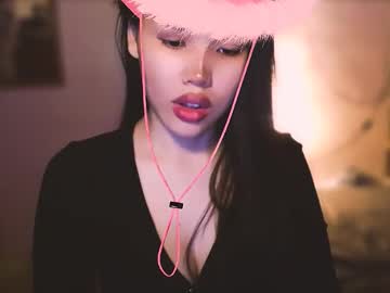 Iwantyouzia Chaturbate stream image from September 23, 2025